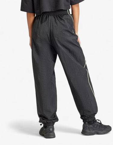 ADIDAS Originals Loose Parachute Pants Black | MegaMall.bg