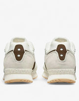 NIKE Venture Runner Shoes White | MegaMall.bg
